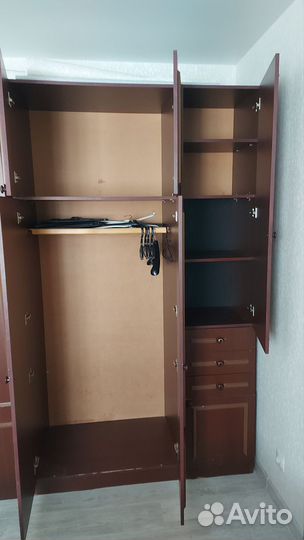 Шкаф для одежды бу
