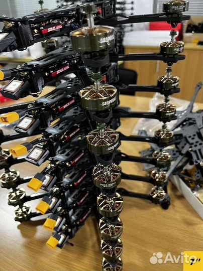 Квaдрoкoптер FPV piranha 7 и 10 дюйм