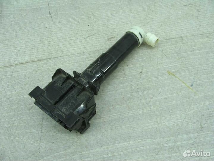 Es250/350 форсунка омывателя фары правая (Китай)