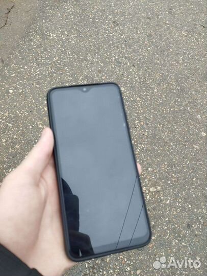 Телефон Poco m3