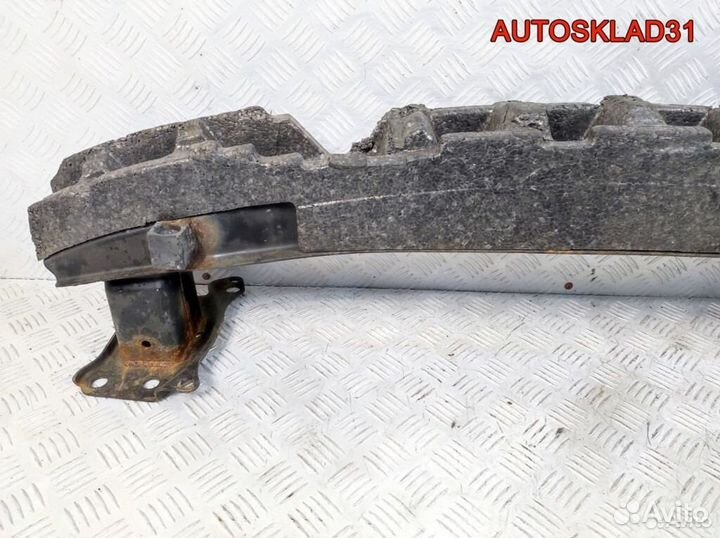 Усилитель переднего бампера VW Golf 5 1K5807109