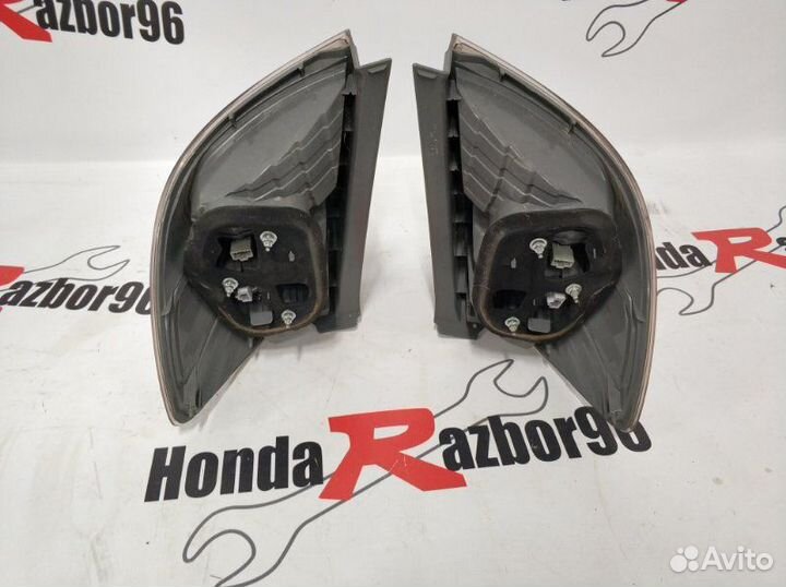 Фонарь в крыло Honda Fit GE8 GE6 L15A 2010