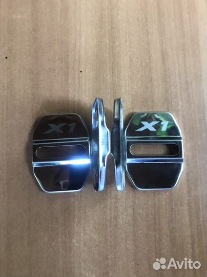 Накладка замка двери BMW X1