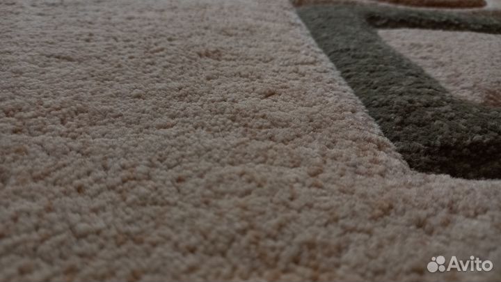 Ковер шерстяной
