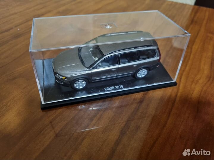 Сувенир автомобиль Volvo xc70