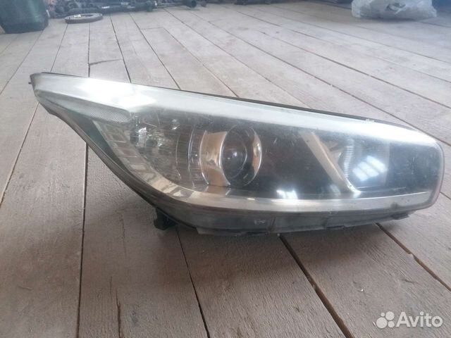 Фара KIA Ceed