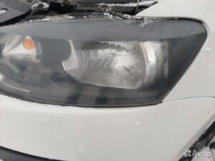 Фара левая Volkswagen Polo седан 1.6 CFN 2012