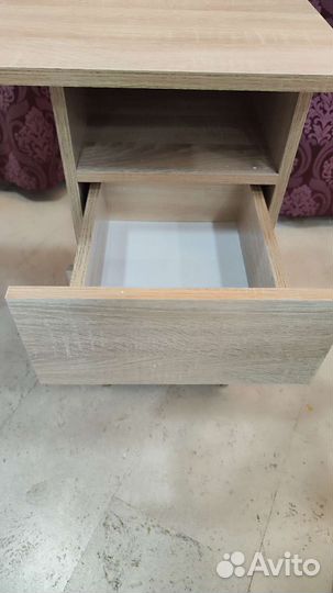 Письменный стол