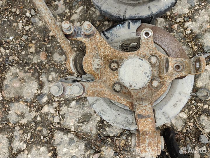 Hyundai sonata 6 кулак поворотный задний правый