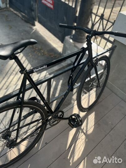 Шоссейный велосипед фикс