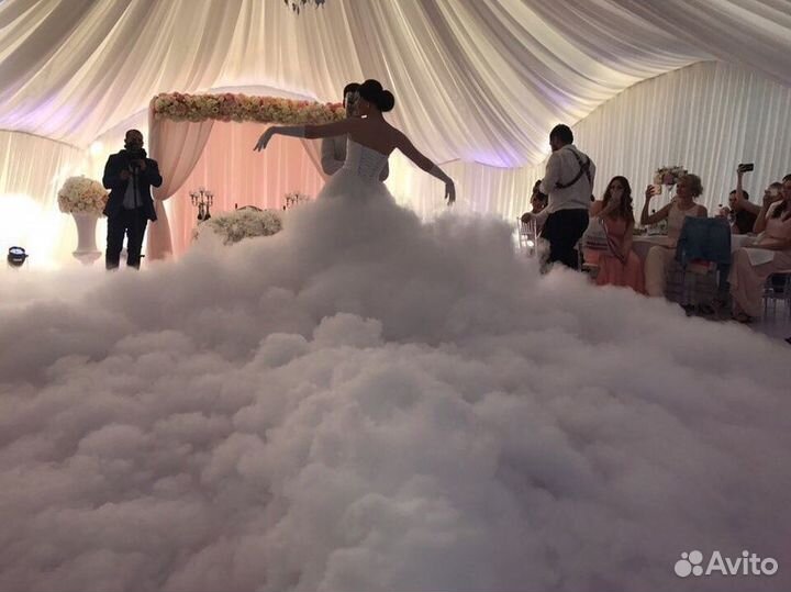 Тяжелый дым на свадьбу. Холодные фонтаны