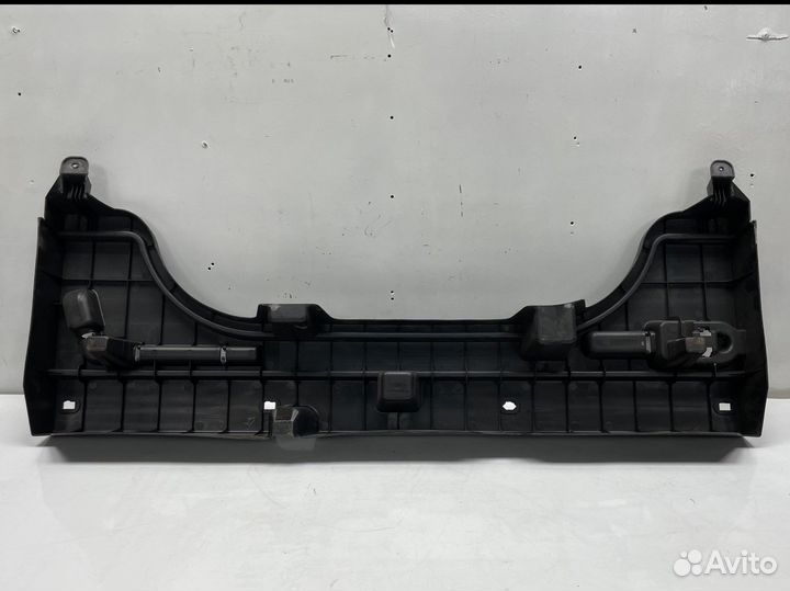 Пол / ящик багажника Mazda 3 BK хэтчбек