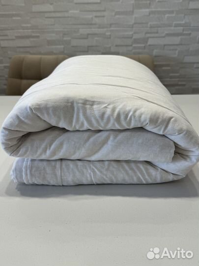 Одеяла 2шт+наматрасник для дачи, дома