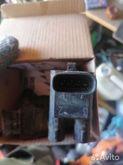 Катушка зажигания Toyota корола