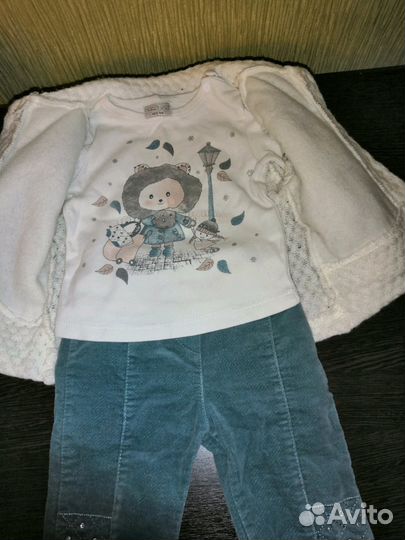 Костюмчик тройка