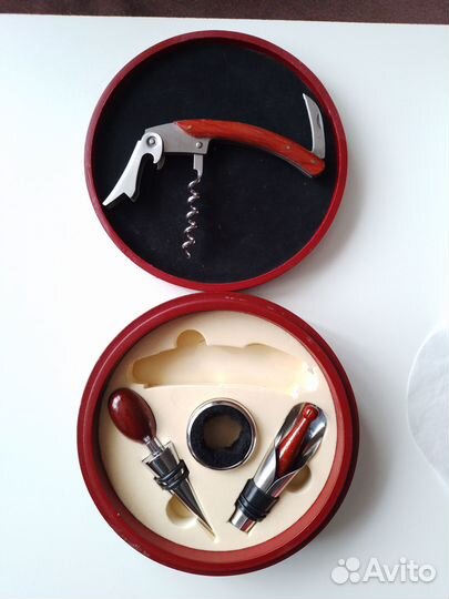 Набор аксессуаров для вина