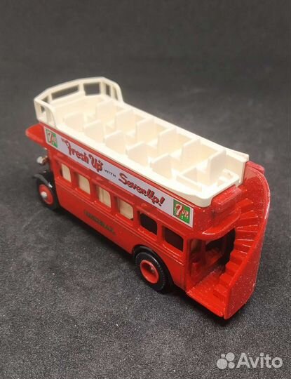 Модель автобуса аек Regent Open Top Bus 7up