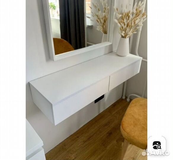 Тумба подвесная прикроватная белая