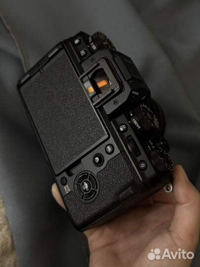 Комплект Fujifilm X-T4 Kit XF 18-55mm f/2.8-4.0