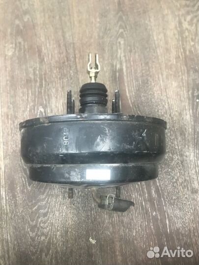 Вакуумный усилитель тормозов Mitsubishi Pajero