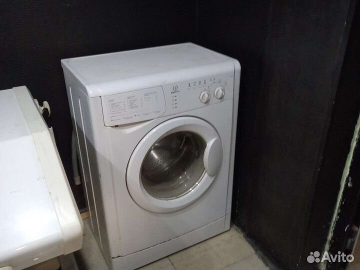 Стиральная машина indesit 5кг бу