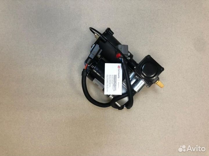 Компрессор Land Rover RR L322 Hitachi