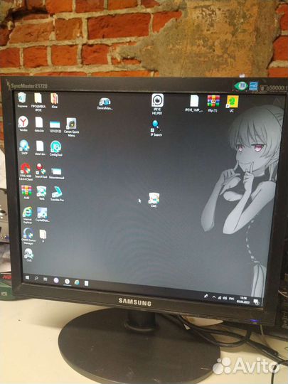 Монитор Samsung 17 дюймов