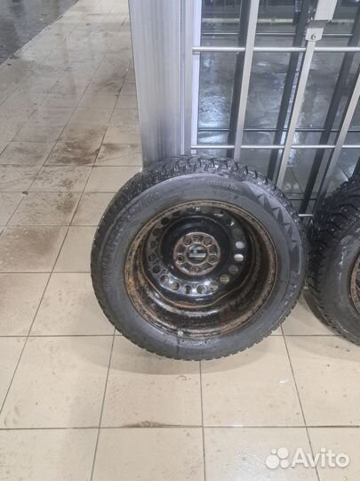 Bridgestone Blizzak Spike-01 2.25/4.5 R5 и 16/6 R6