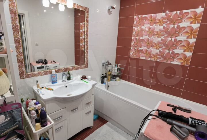 3-к. квартира, 111,4 м², 4/6 эт.