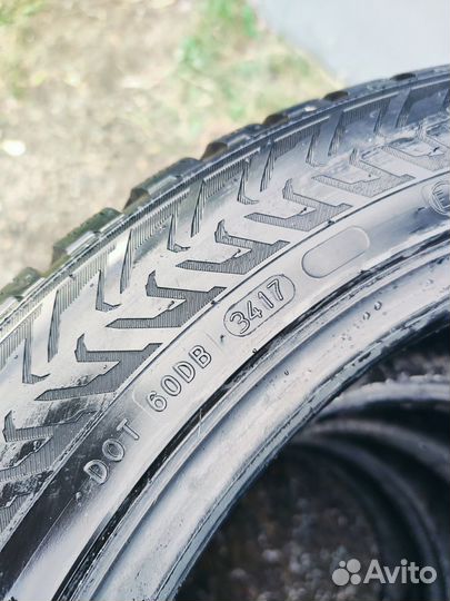 Nokian Tyres Hakkapeliitta 8 245/45 R17