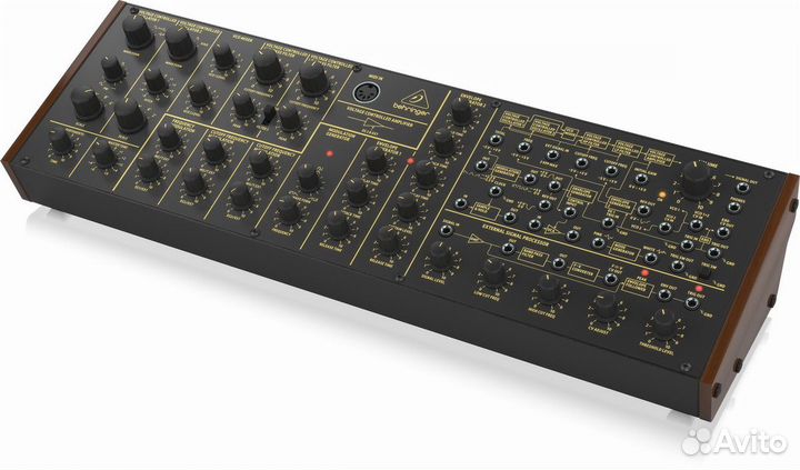 Аналоговый синтезатор Behringer K-2