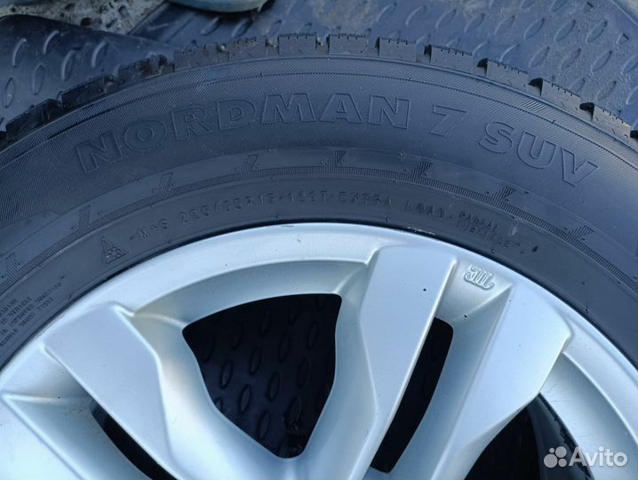 Nokian Tyres Nordman 7 SUV 225/65 R17
