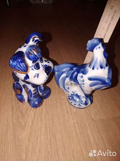 Фигурки и икорница гжель