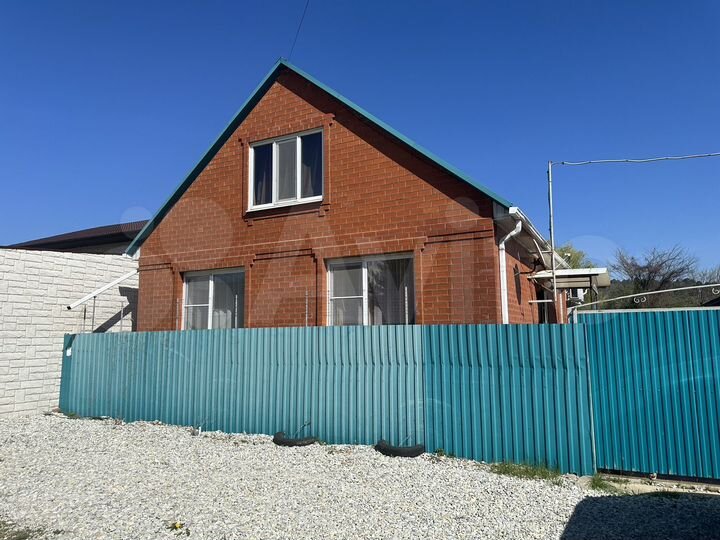 Дом 270 м² на участке 7 сот.