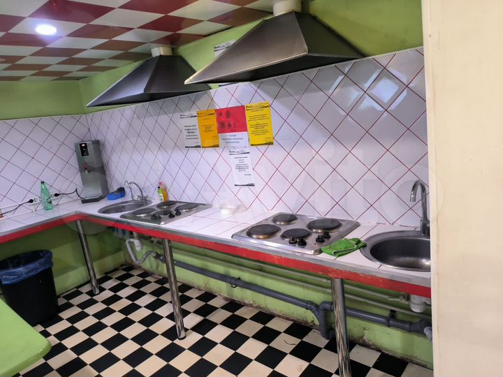 Комната 14 м², 1/4 эт.