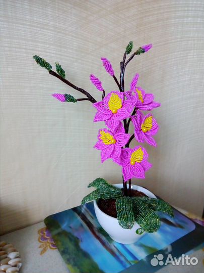 Цветы из бисера