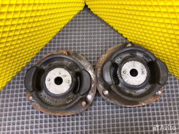 Опоры амортизаторов Mercedes-Benz S124 M102.982