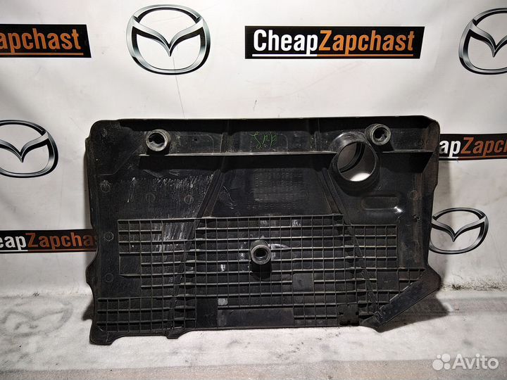 Крышка двс Мазда 3 2003-2006 2.0