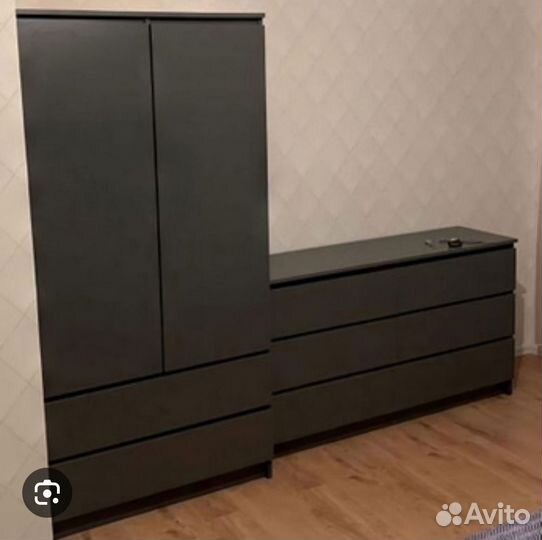 Шкаф с комодом