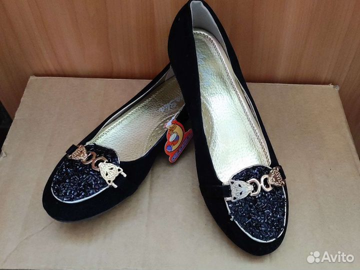 Туфли-чешки для девочки