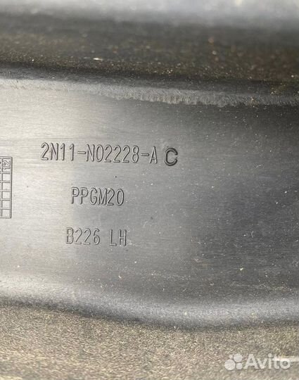 Дождевик Ford Fusion 2004