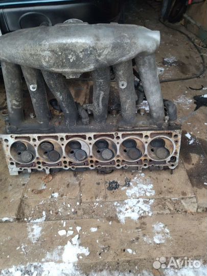 Головка блока мерседесw124 3.0л