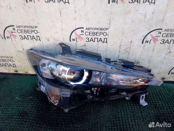Mazda CX-5 Фара правая 2019 потеет