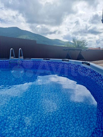 Дом 302,8 м² на участке 3 сот.