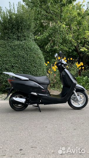 Продам Honda lead 110