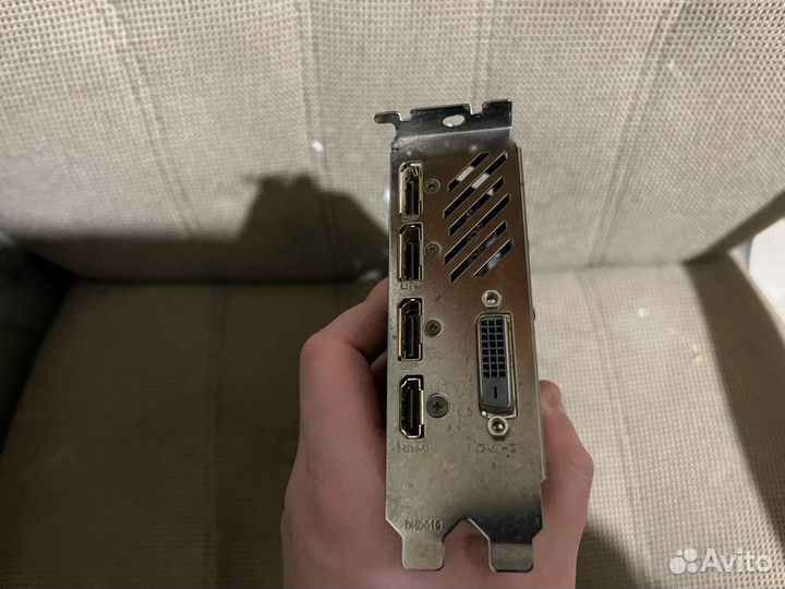 Видеокарта Gigabyte RX 570 4 gb