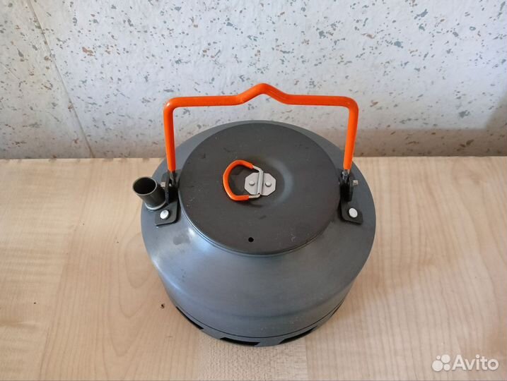 Чайник Outventure