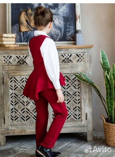 Костюм школьный для девочки 152