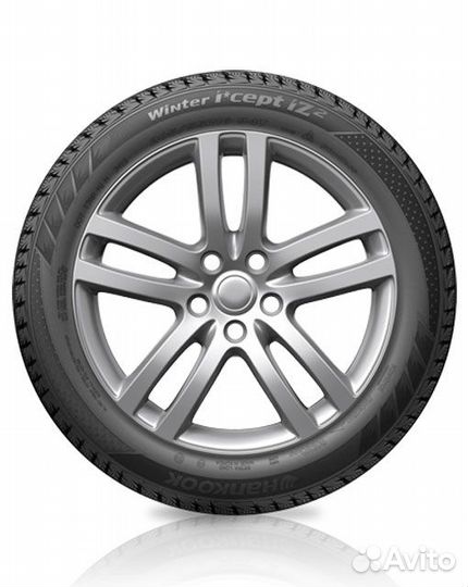 Hankook Winter I'Cept iZ 2 W616 225/55 R16 99T