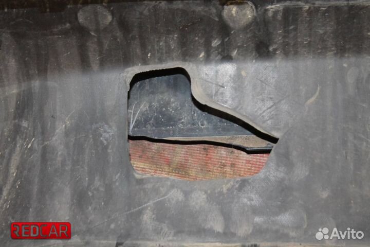 Бампер передний со спойлером TRD Toyota Land Cruis